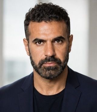 عصام فارس