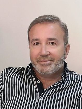 رياض عبدالحق