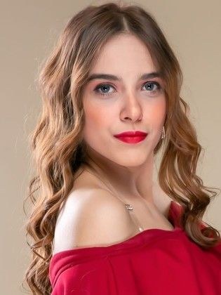 يارا المليجي