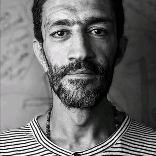 خالد كمال