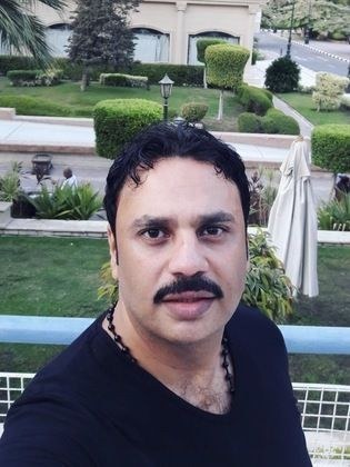 أحمد الباشا