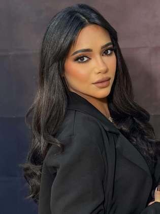 مريم حسن