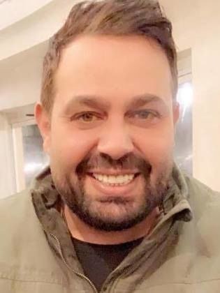 عماد فراجين