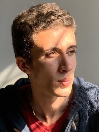 نور علي الحجار