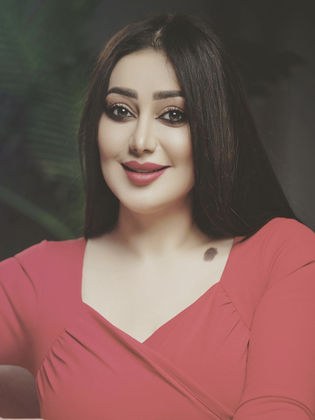 زهور علاء
