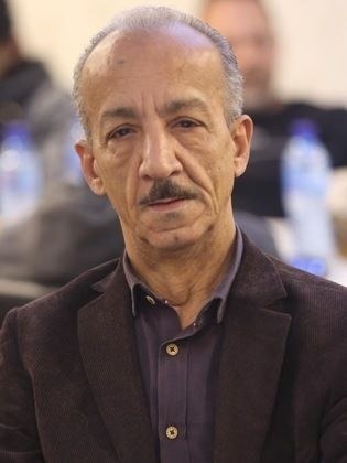 عدنان عوض