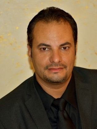 عيسى منير