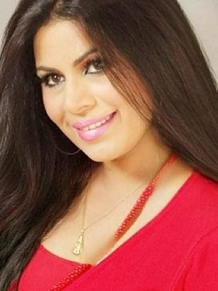أمينة سالم