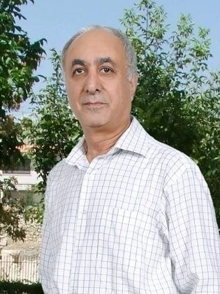 عاطف العلم