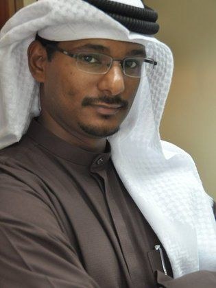 عادل عبده حمراء
