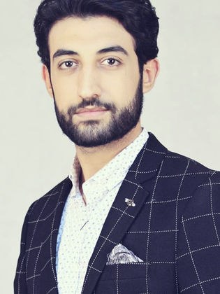 شريف الملاح