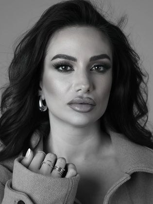 تينا طبارة
