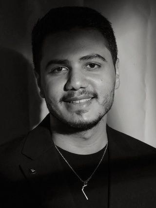 عمر رياض
