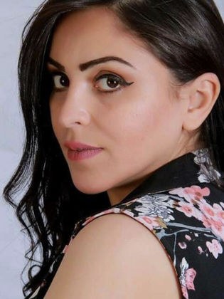 مونيا منير