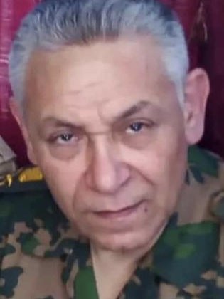 عادل عزت
