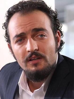 يامن شقير