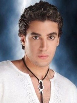 كريم نور