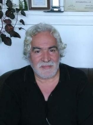 نزار أبو حجر