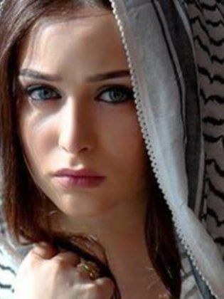 لونا بشارة