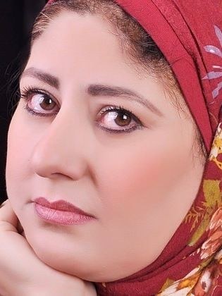 لبنى الشيخ