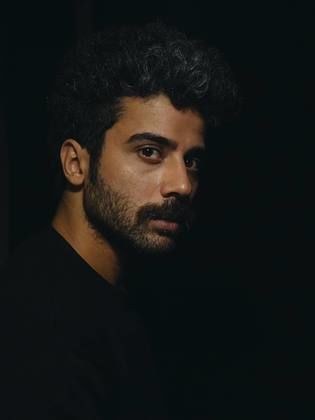 حسين قاووق