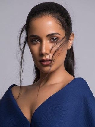نادية كوندا