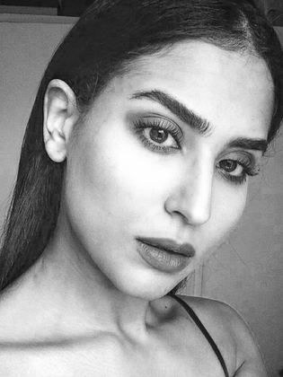أمينة بديري
