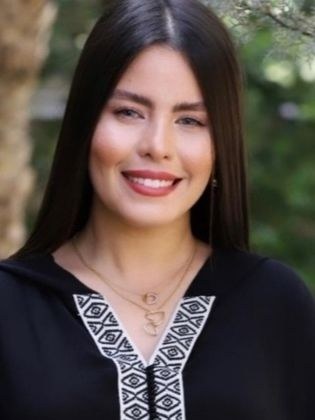 سارة فارس
