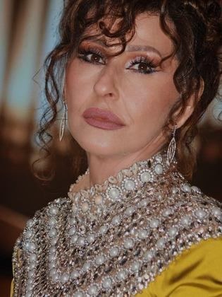 نوال كامل