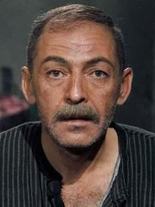 أشرف غيبور