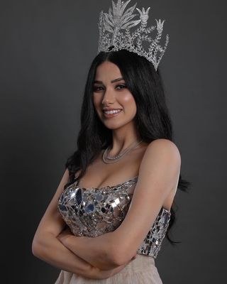 آية عبدالرازق