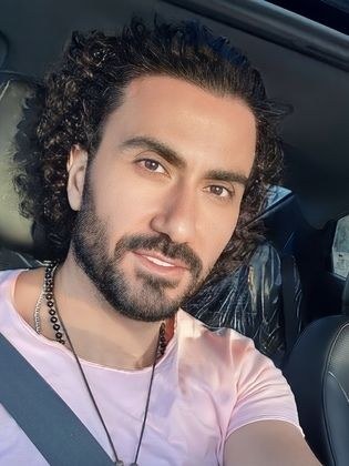 أسامة الشناوي
