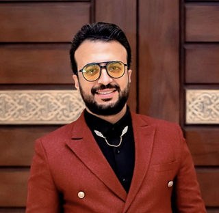 عمرو أسامة