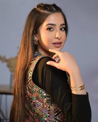 ميرال مصطفى