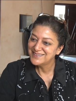 نادية نيازي