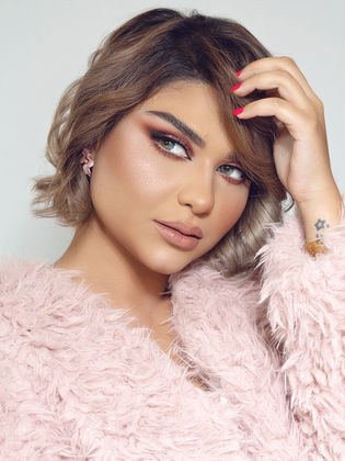 زينب غازي