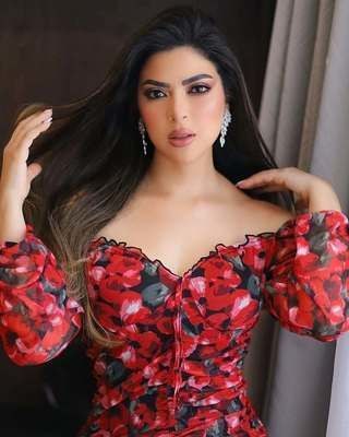 ميرنا جميل