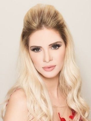 عائشة عثمان